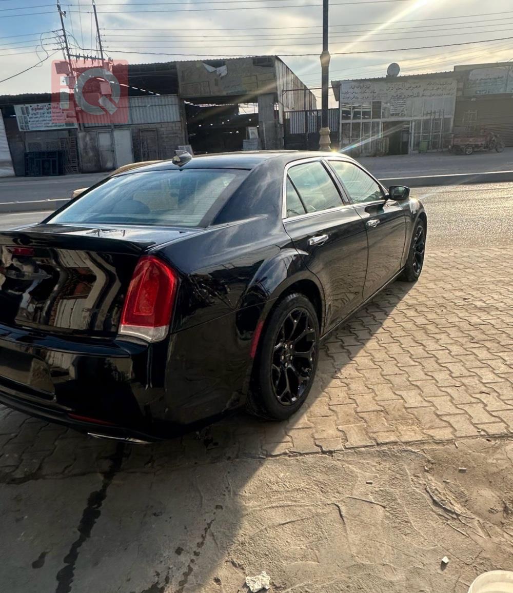 Chrysler 300